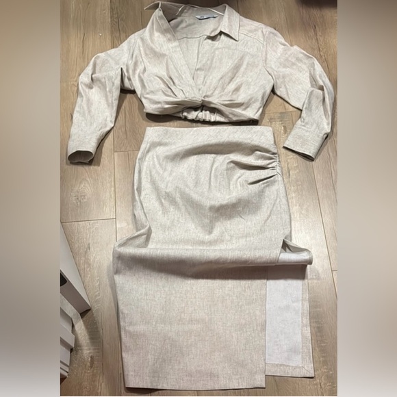 Zara Pencil skirt with top - Picture 1 of 6
